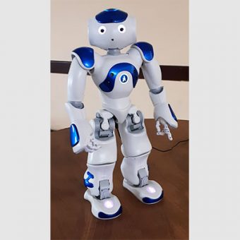 Imagen Sociales CCIAP - Programa Qué es un Empresario - Robot NAO
